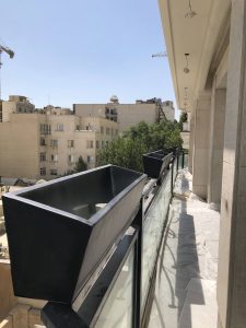 فلاور باکس بالکن